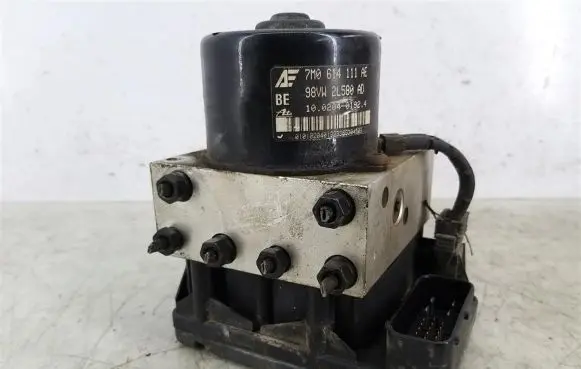 Seat Alhambra (Mk1) ABS Pump 7M0614111AE