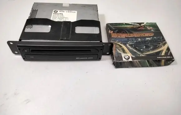 Navigation unit CD/DVD player