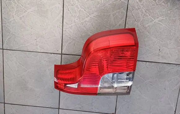 Volvo XC90 Rear/tail lights E0019