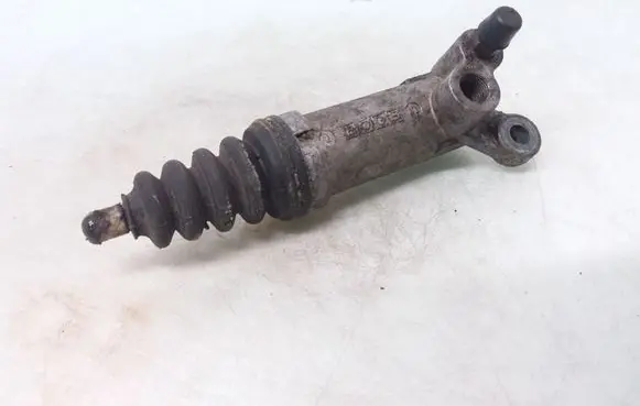 Audi 100 S4 C4 Clutch slave cylinder 4A0721261