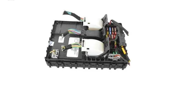 Ford Puma Central body control module LU5T15604BJAD