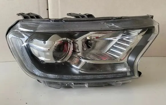 Ford Ranger Headlight/headlamp