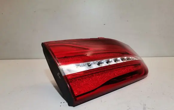 Mercedes-Benz E W213 Tailgate rear/tail lights 633000