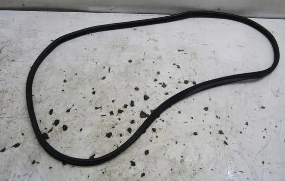 Ford Fiesta Trunk rubber seal (body) 1111