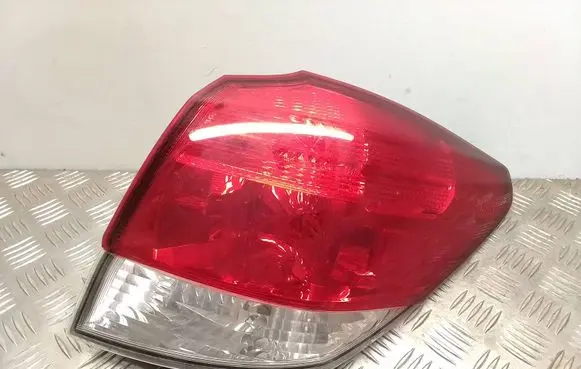 Subaru Outback Rear/tail lights 22020067
