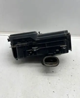 Renault Megane IV Fuse box set 284B50405R M0U22845