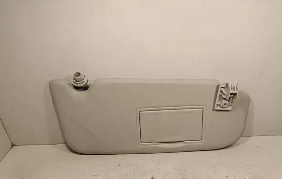 Nissan Qashqai Sun visor