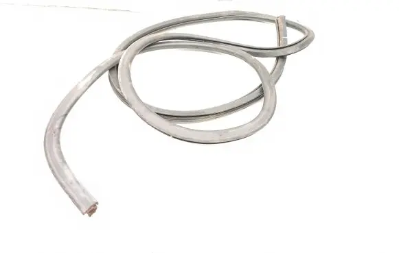 Volkswagen Caddy Front door rubber seal