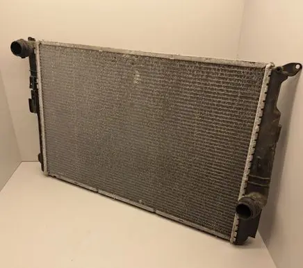 BMW X3 F25 Coolant radiator D7B039TT