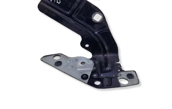 Land Rover Discovery Sport Fender mounting bracket FK7216C174AB K18EA