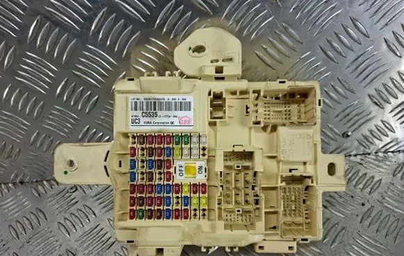 KIA Sorento Fuse module 91950C5535