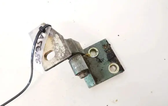 Peugeot 406 Front door upper hinge