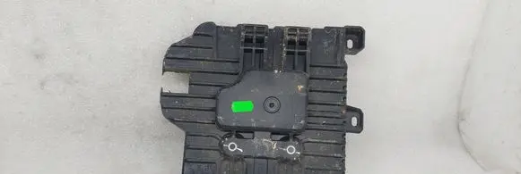 Suzuki Vitara (LY) Battery box tray 7252161M00 103352PS 103807PS