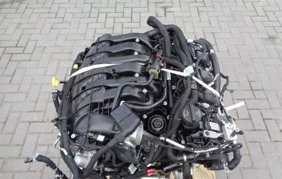 Jeep Grand Cherokee (WJ) Engine