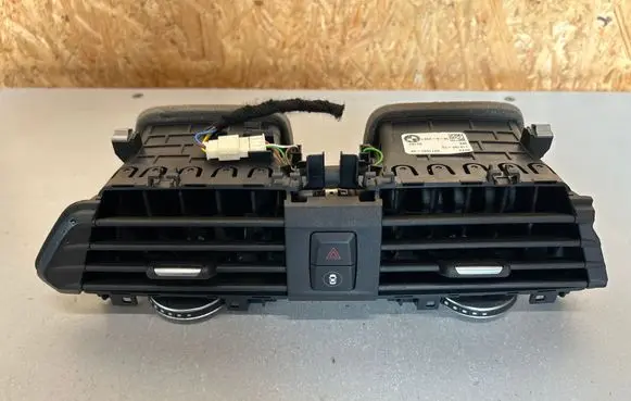 BMW iX3 G08 Dash center air vent grill 9371467