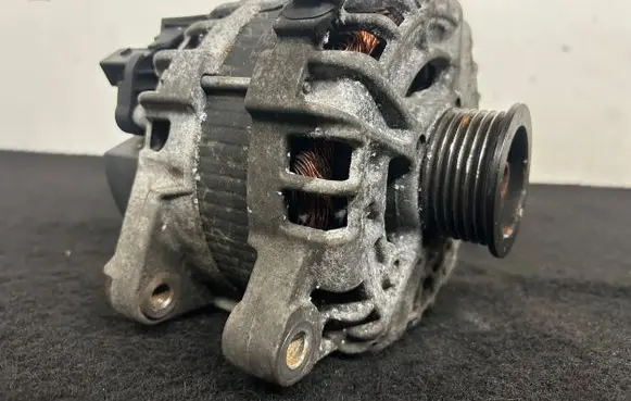 Jaguar XF X260 Generator/alternator GX73-10300