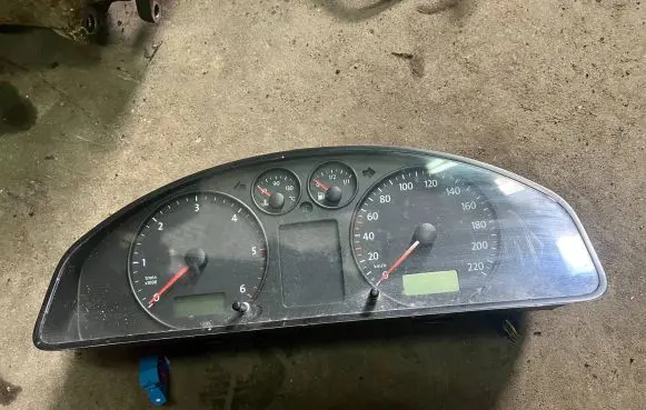 Volkswagen Transporter - Caravelle T5 Speedometer (instrument cluster) 7H0920851R 110080204136