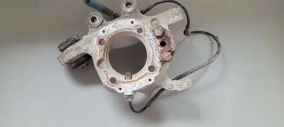 BMW 5 E60 E61 Rear wheel hub