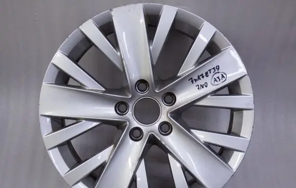 Volkswagen Sharan R17 alloy rim 