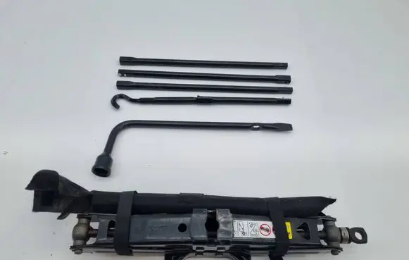 Ram 1500 DT Lift Jack 52014430AA