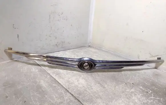 Chrysler Pacifica Front grill 04857662AD 11009G