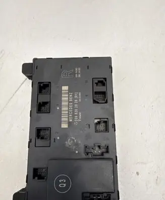 Mercedes-Benz CLK A209 C209 Door control unit/module 2098202026 353386