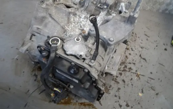 Jaguar X-Type Manual 6 speed gearbox PL012