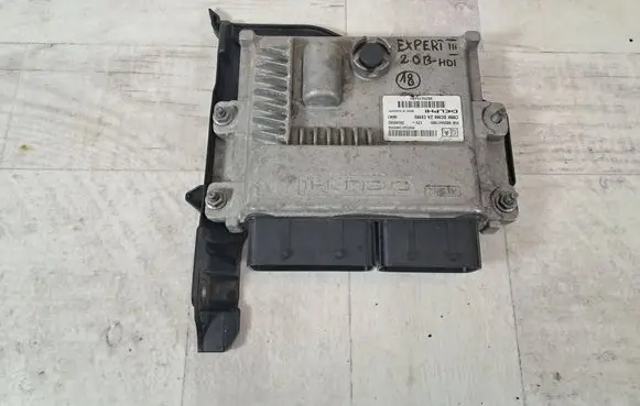 Citroen Jumpy Engine ECU kit and lock set 9825576480 9809447980