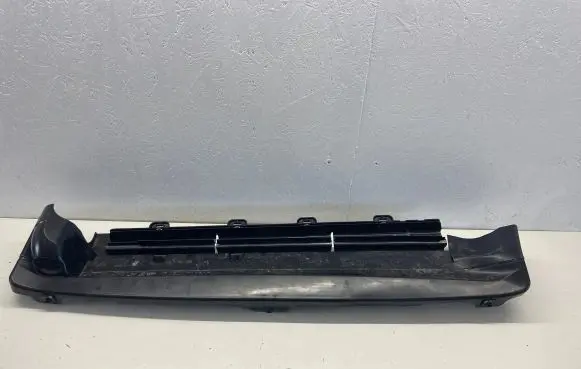 Volkswagen Multivan T5 Intercooler air guide/duct channel 7E0805962C