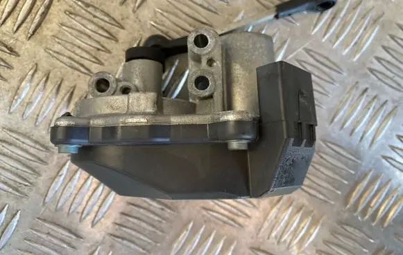 Audi Q5 SQ5 Intake manifold valve actuator/motor 059129086L 1019809S06 A2C53289031