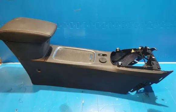 Opel Astra K Center console 39018595 06092016 13580788