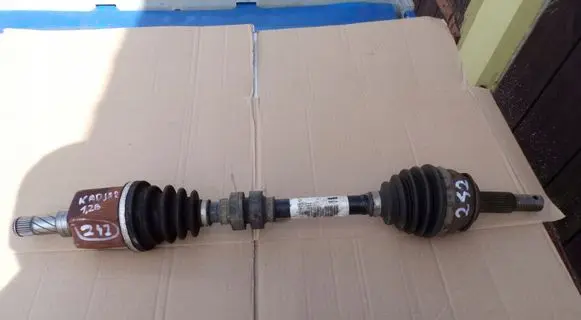 Renault Kadjar Front driveshaft 391014PA0A