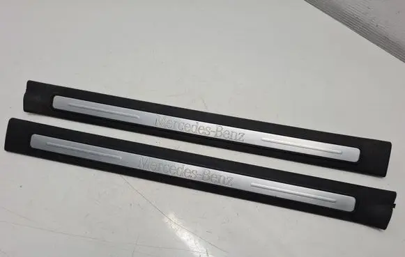 Mercedes-Benz A W169 Front sill trim cover A1696800074 A1696801174