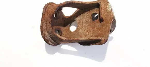 Toyota RAV 4 (XA30) Bracket in trunk/boot 