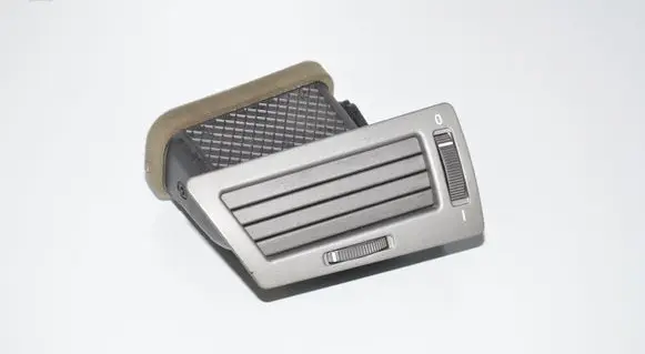 BMW 7 E65 E66 Dashboard side air vent grill/cover trim 8223333