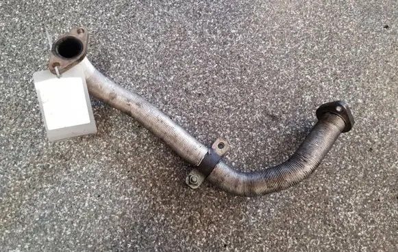 Mitsubishi Pajero EGR valve line/pipe/hose