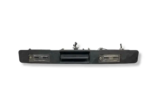 Volvo XC70 Trunk door license plate light bar 