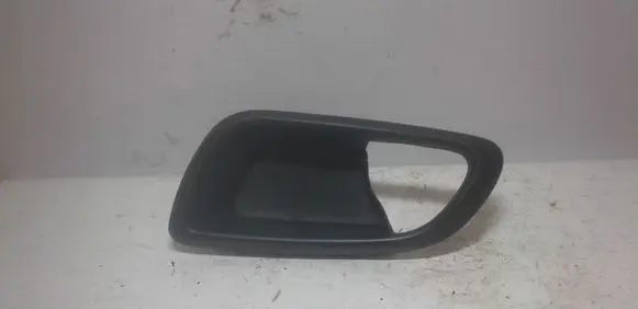 Fiat Freemont Front door interior handle 3001033LFN 3001100LFN