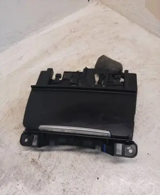 Audi A5 Sportback 8TA Car ashtray 8K0857951