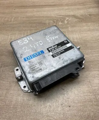 BMW 5 E34 Engine control unit/module ECU 2242211 0281001077