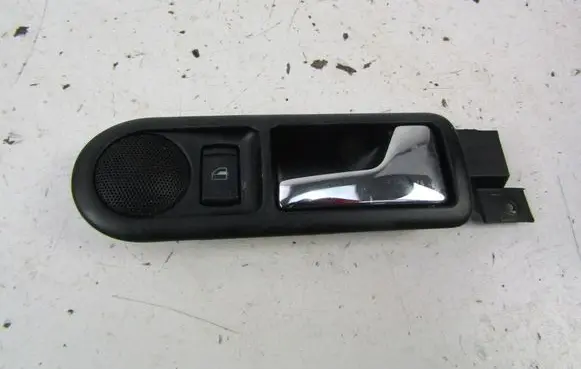 Volkswagen PASSAT B5 Rear door interior handle 
