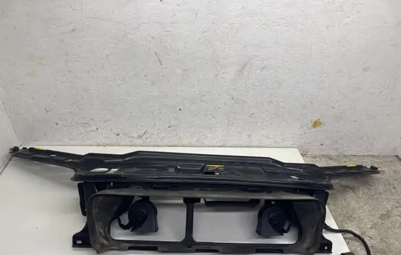 Volvo S60 Radiator support slam panel 30760541