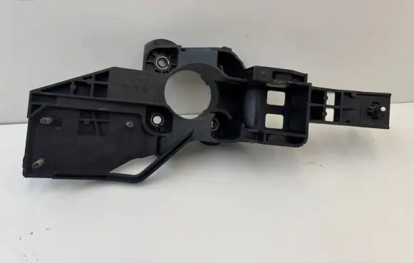 Peugeot 5008 II Brake pedal bracket assembly 9820641980