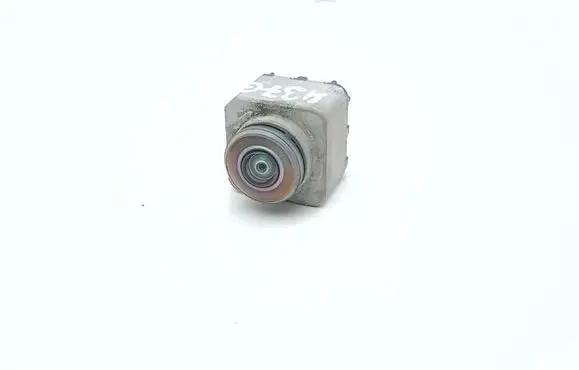 Land Rover Defender Reversing camera L8B219H422AD