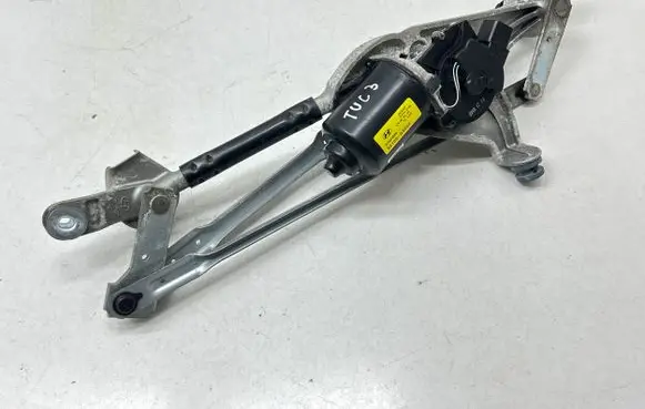 Hyundai Tucson TL Front wiper linkage and motor 98100D3000