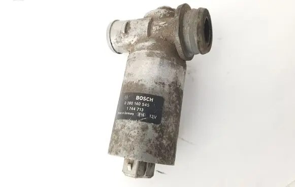 BMW 5 E39 Idle control valve (regulator) 1744713 0280140545