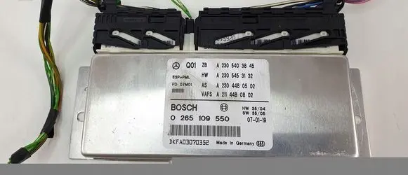 Mercedes-Benz SL R230 Other control units/modules A2305403845 0265109550