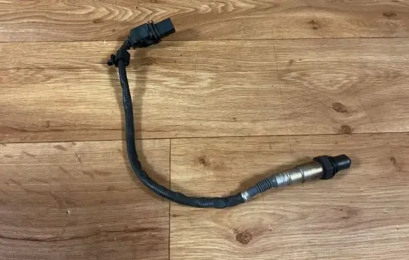 Opel Insignia A Lambda probe sensor 1928404687 1938404687