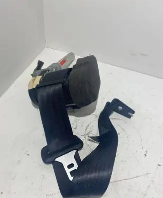 Volvo C30 Rear seatbelt 30642226