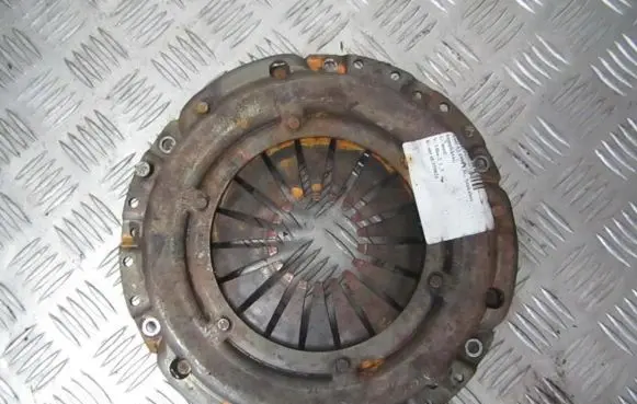 Audi A3 S3 8L Pressure plate 06A141025H